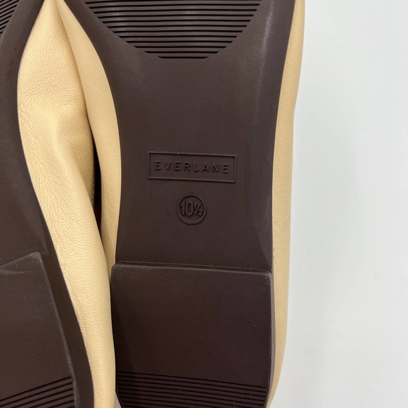 Everlane Leather Day Loafer in Cashew - Picture 13 of 15